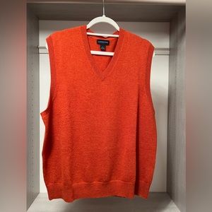 Men’s Lands’ End sweater vest size large